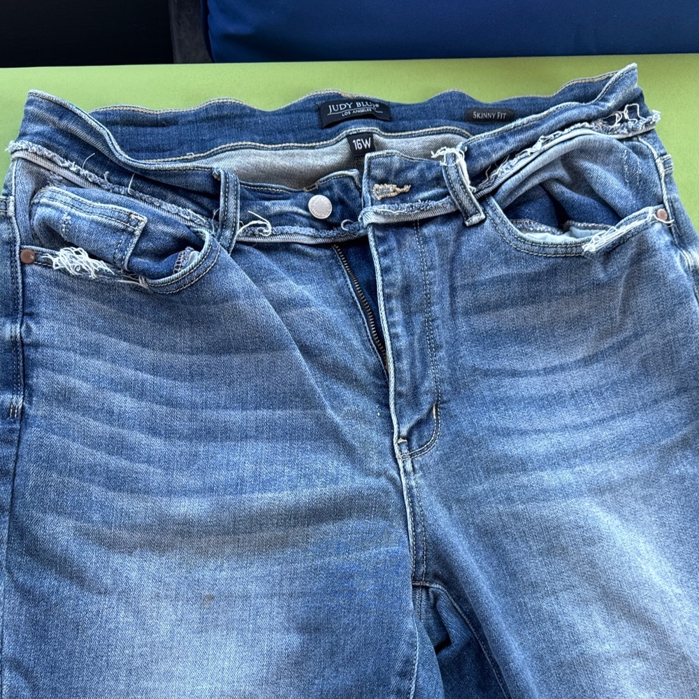 Judy Blue Distressed Blue Denim Jeans